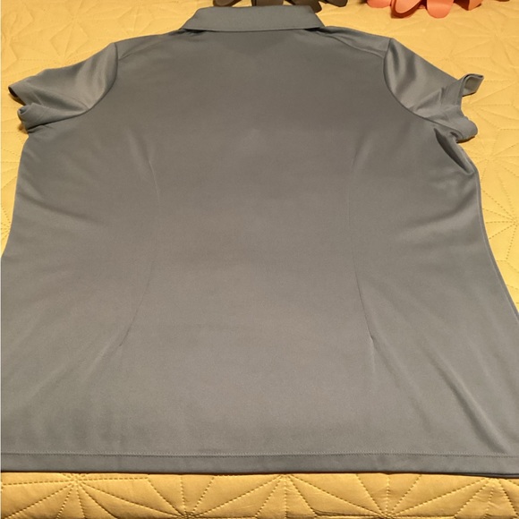 Nike DRI FIT top - Picture 2 of 7